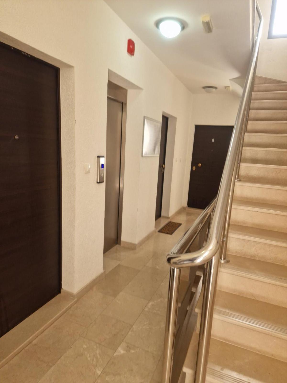 Ljilja Apartman *